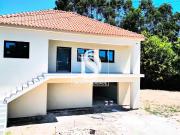 Moradia Bifamiliar Totalmente Remodelada em Subportela –...