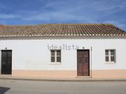 Moradia, Budens