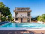 Moradia, Carcavelos e Parede