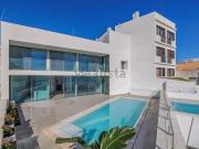Moradia, Centro Antigo, Albufeira e Olhos de Água
