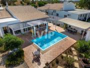 Moradia, Clube Albufeira, Albufeira e Olhos de Água