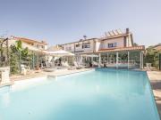 Moradia com 15 assoalhadas em Setúbal