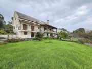 Moradia com 2000m2 de terreno e 2 artigos