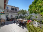 Moradia com 2 pisos no tranquilo Bairro de Santana,...