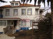 Moradia com 3 pisos 15 divisões Venda São João do Estoril