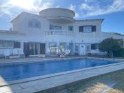 Moradia com 3 Quartos, Piscina e Vista Mar no Golf Santo...