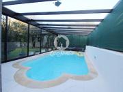 Moradia com 4 quartos e piscina a 7min. Do metro em...