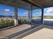 Moradia com 767m2, + terreno, em fase final de construo,...