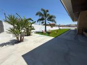 Moradia com 900m2 de jardim