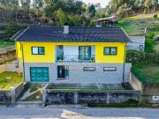 Moradia com Entradas Independentes no Fial | 350.000€