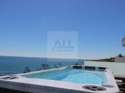 MORADIA COM EXCELENTE VISTA MAR A CURTA DISTÂNCIA DA PRAIA