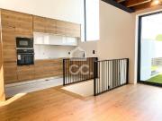 Moradia com mezanino T2+1 com Jardim para venda em Águas...