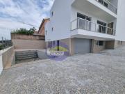 Moradia com Piscina em Lobão