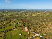 Moradia com piscina, garagem e vistas deslumbrantes para... Moradia com piscina, garagem e vistas deslumbrantes para...