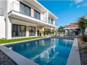 Moradia com piscina pronta a habitar junto à Lagoa de Óbidos