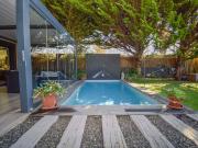 Moradia com T3 +1, totalmente recuperada no centro de...