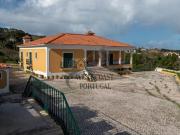Moradia com terreno perto de praias e golfe, costa de...