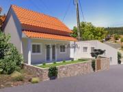 Moradia com vista desafogada para reconstrução