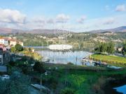 Moradia com vista Rio Areja, Lomba