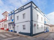 Moradia Completamente nova a venda no Centro de Lagoa