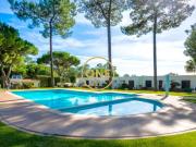 Moradia c/ piscina e condomínio fechado VILAMOURA