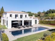 Moradia Contemporânea com Charme Intemporal 514m² Almancil