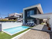 Vale Cavala | T3 contemporânea | Classe A | Piscina | 2...