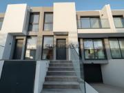 Open House Moradia Contemporânea T3+1 com Piscina...