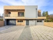 Moradia Contemporânea T4 com Espaço Exterior em Portalegre