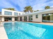 Moradia contemporanea,T4 localizada na Herdade da Aroeira