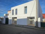 Moradia Contemporânea Totalmente Equipada semi nova | A...