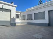 Moradia de 3 Andares geminada para venda em São João da...