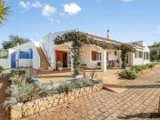 Moradia de 4 Quartos com Piscina, Albufeira, Paderne