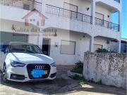Moradia de campo com garagem