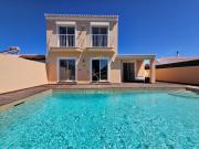 Moradia T4, virada a sul, com Piscina Aquecida em Lagos,...