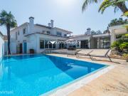 Moradia de Luxo em Leiria Espao, Conforto e Elegncia