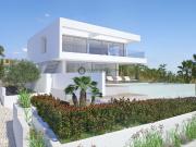 Moradia de Luxo na Praia da Luz com Vista Mar