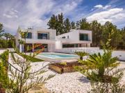 Moradia de Luxo Previlege V3+1 com Garagem perto da...