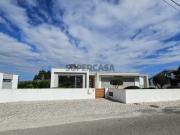 Moradia de Luxo T4 com Piscina e Terreno de 2000m²...