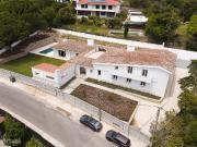 Moradia de Luxo T4 no Estoril com Vista Mar, Piscina e...