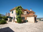 Moradia de tipologia T4