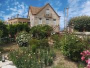 Moradia de traça senhorial | Com terreno | Vila Verde Seia