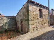 Moradia Devoluta T0 Venda em Santiago de Cassurrães e...