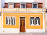 Moradia duplex na Graça com 5 Quartos e Jardim