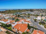 Moradia elegante com vista mar e marina