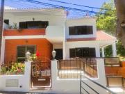 Moradia em Banda com 5 quartos, garagem em zona...