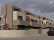 Moradia em Banda T3 Duplex São Félix da Marinha V. N. Gaia