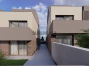 Moradia em Banda T3 Duplex São Félix da Marinha V. N. Gaia Moradia em Banda T3 Duplex São Félix da Marinha V. N. Gaia