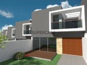 Moradia em Banda T3 Lobão S. M. Feira