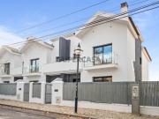 Moradia em Banda T4 Venda em Cascais e Estoril,Cascais